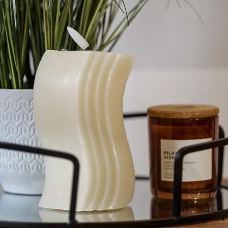 Exclusive Penthouse- 85 Inch Huge Tv شقة برادفورد